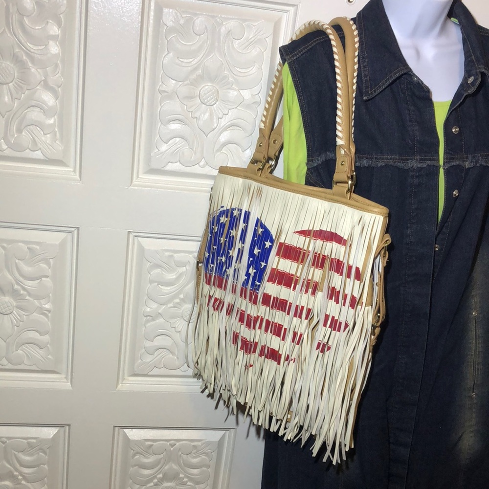 Women’s Steve Madden Fringe Bag